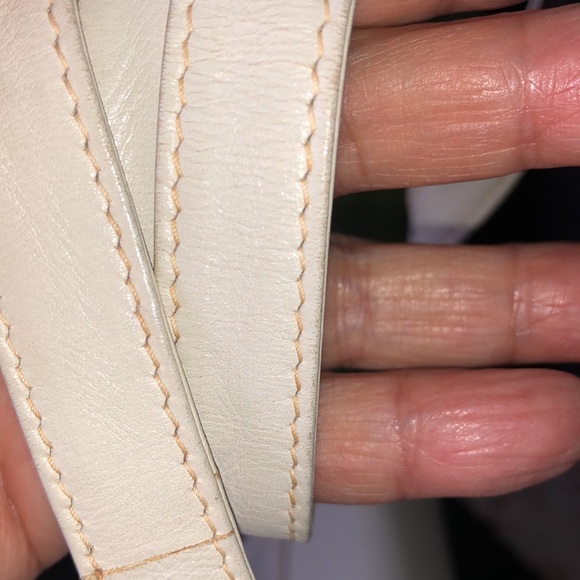 ❌PRICE DROP ❌🛑Authentic Crossbody/Shoulder Leather Bag Gucci. - Picture 13 of 15